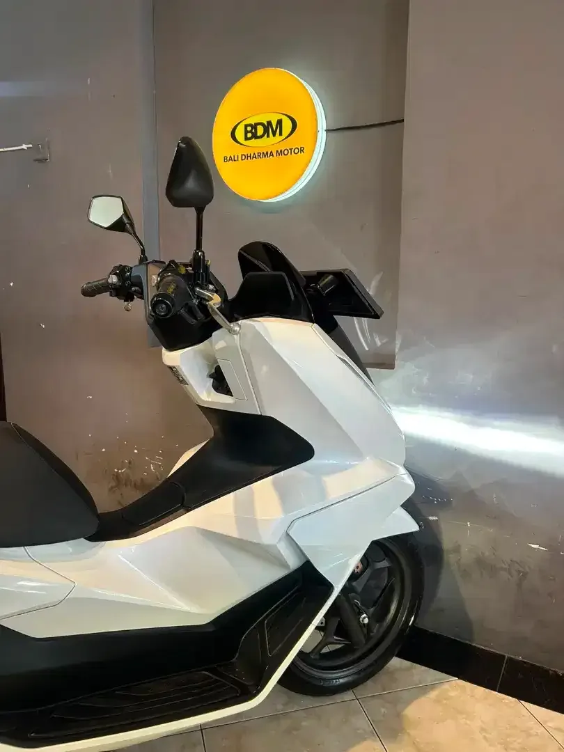 DP 5,2 JT / BUNGA MENURUN 2% / HONDA PCX 160 TAHUN 2025 - Image 4 of 6