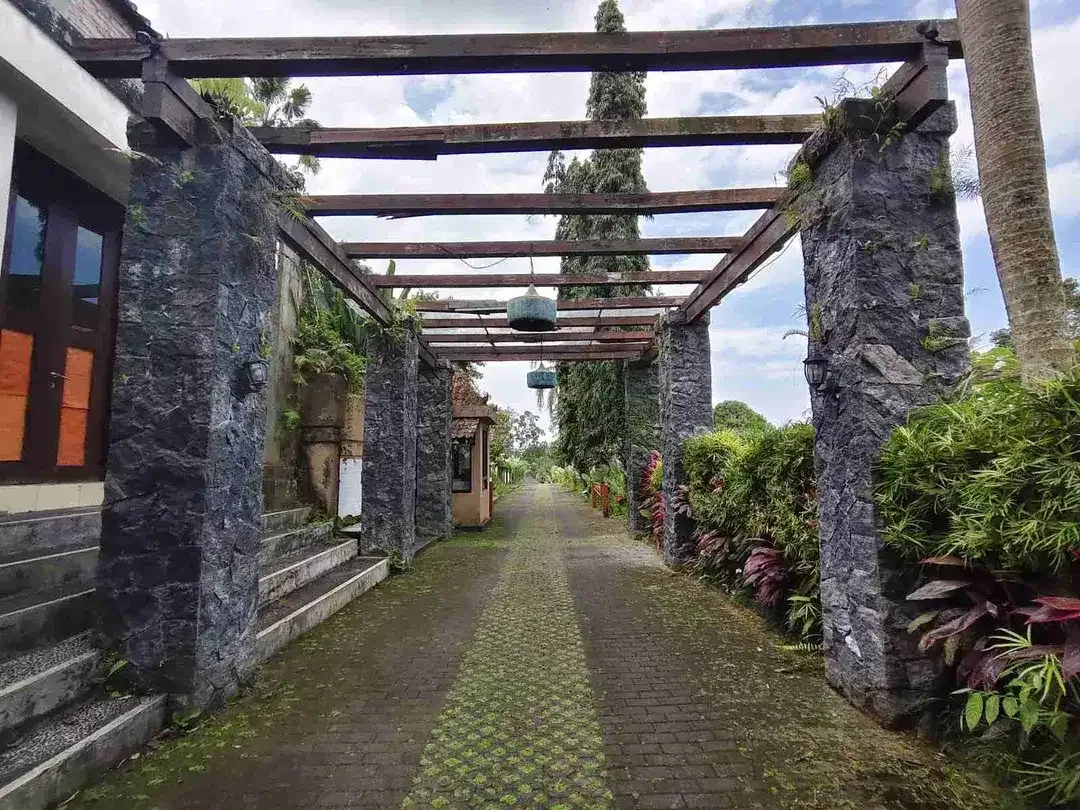 Tanah bonus bangunan hotel kedewatan ubud Bali - Image 9 of 10