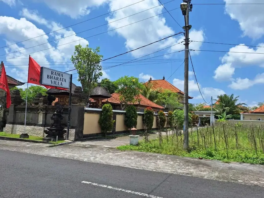 Dijual Tanah Pinggir Jln. Utama Ubud 700 m2 Cocok Usaha dan Vill - Image 3 of 10