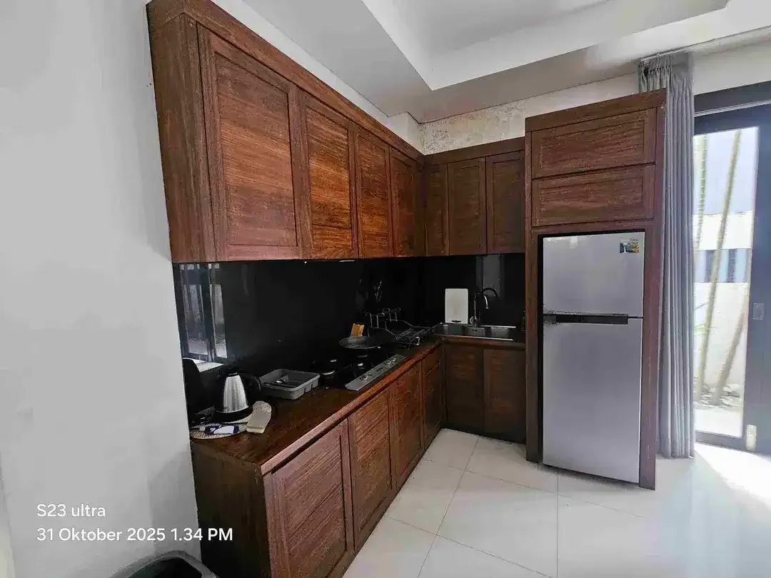 dijual villa lantai 3 lokasi canggu - Image 8 of 10