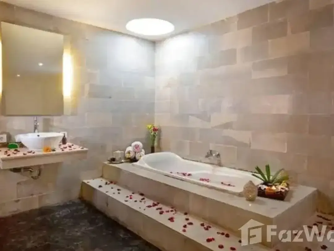 144 Bedroom Hotel for sale in Seminyak, Bali - Image 6 of 10