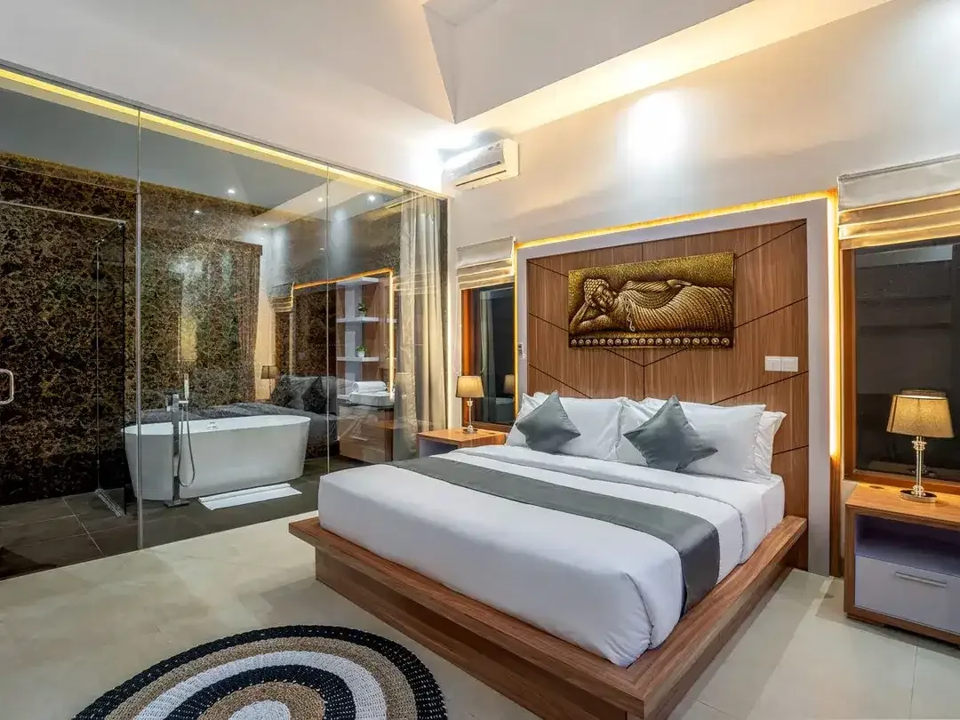 Leasehold Villa 2 Bedrooms In Heart Seminyak - Image 2 of 10