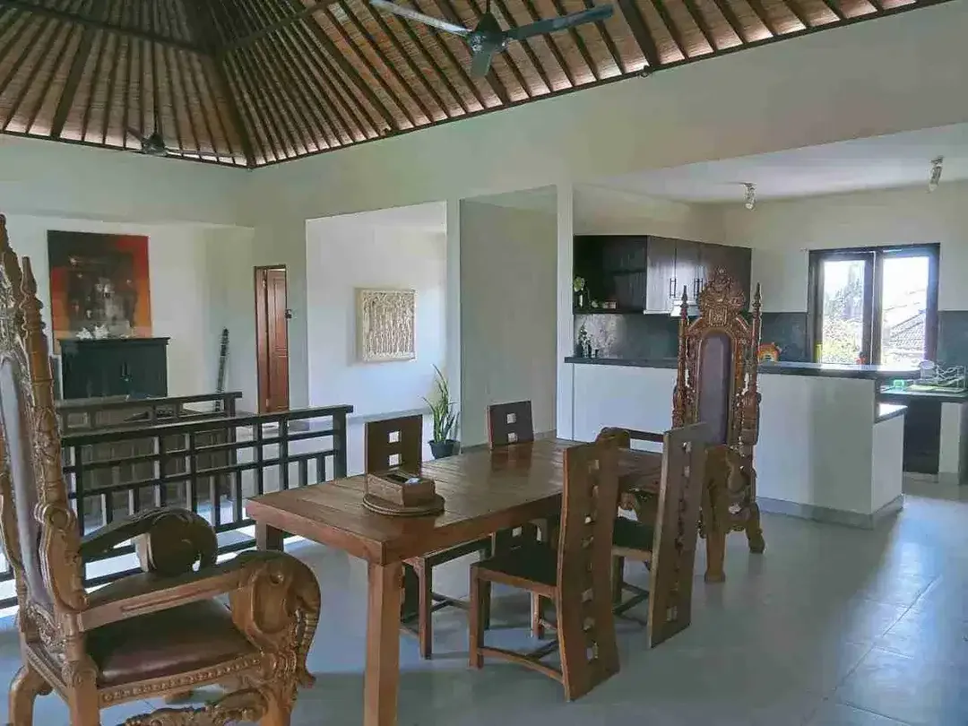 Vila Mewah Bernuansa Alam 3 Kamar di Pererenan Canggu Bali - Image 7 of 10
