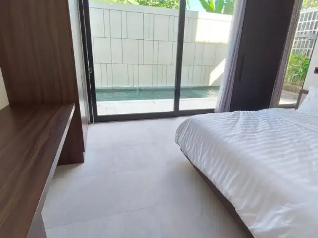 BRAND NEW VILLA FULL FURNISHED DI KOMPLEK GREEN KORI KEROBOKAN BADUNG - Image 8 of 10