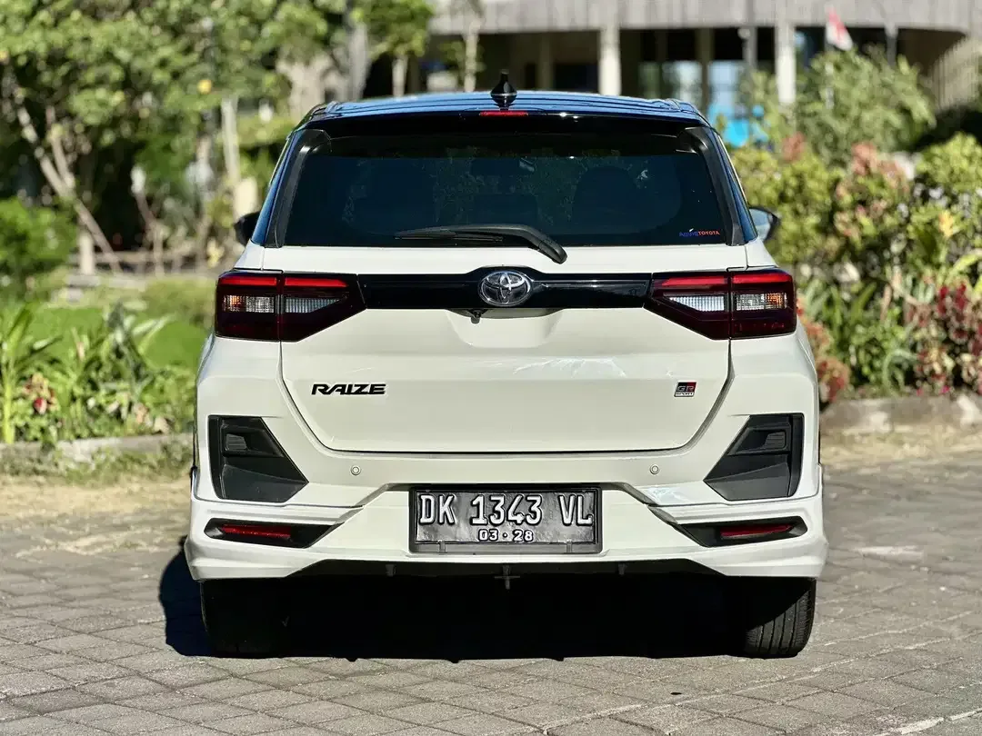 RAIZE 1.0 TURBO GR SPORT 2023 ASLI BALI - Image 6 of 10