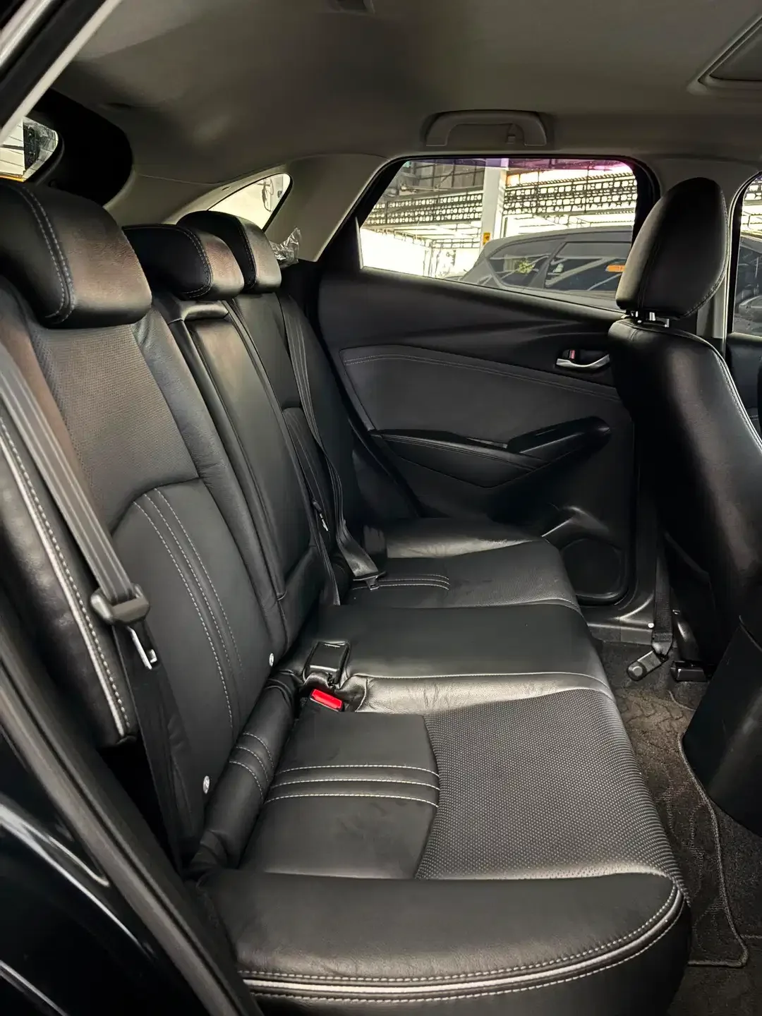 Mazda cx 3 hitam - Image 7 of 8