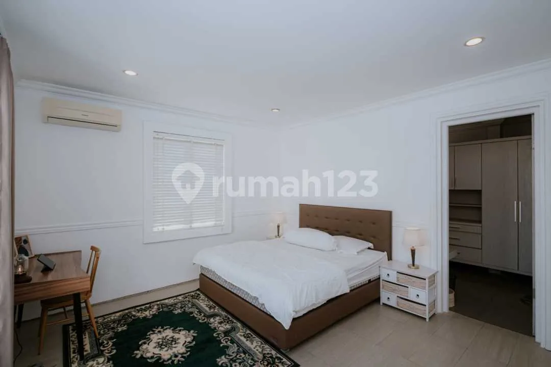 Prime Location!! Han Villa In Petitenget - Image 3 of 4
