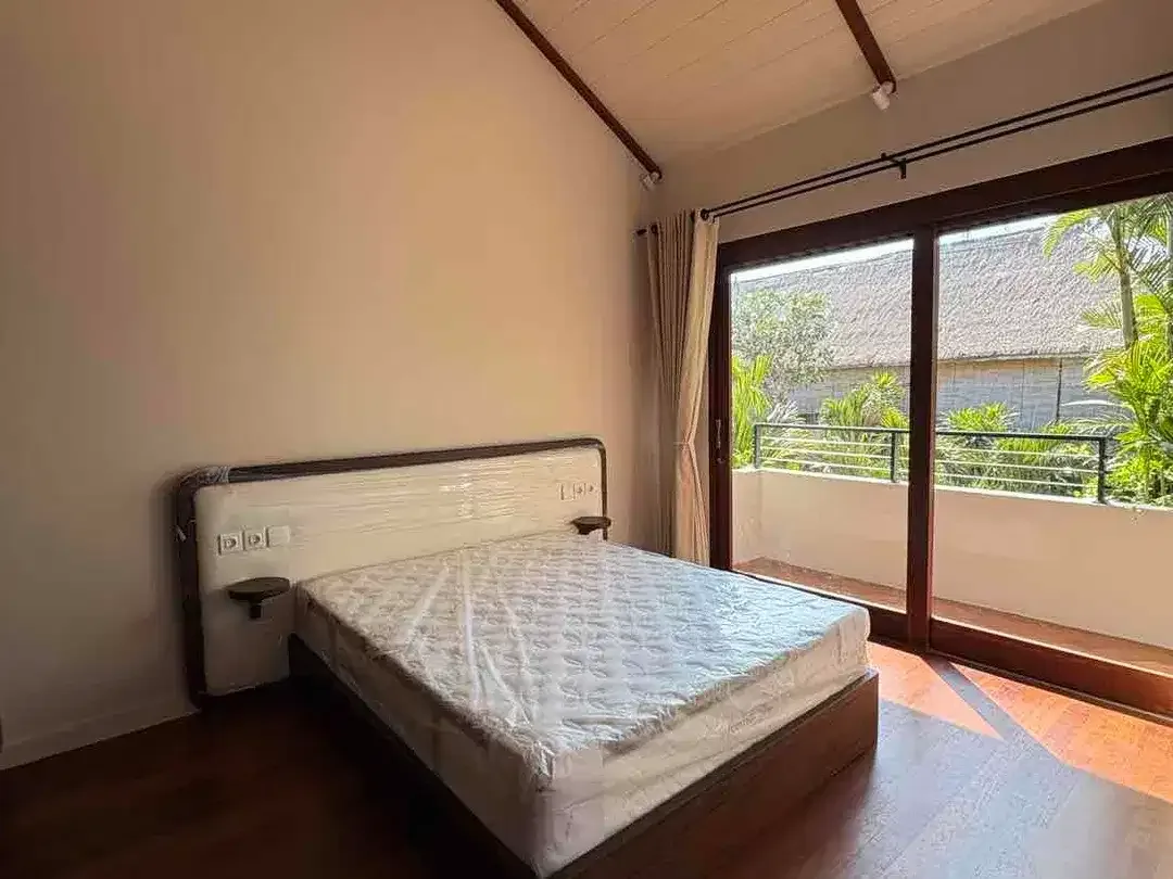 3 BR BRAND NEW VILLA IN SANUR WALKING DISTANCE TO THE BEACH - Image 6 of 10