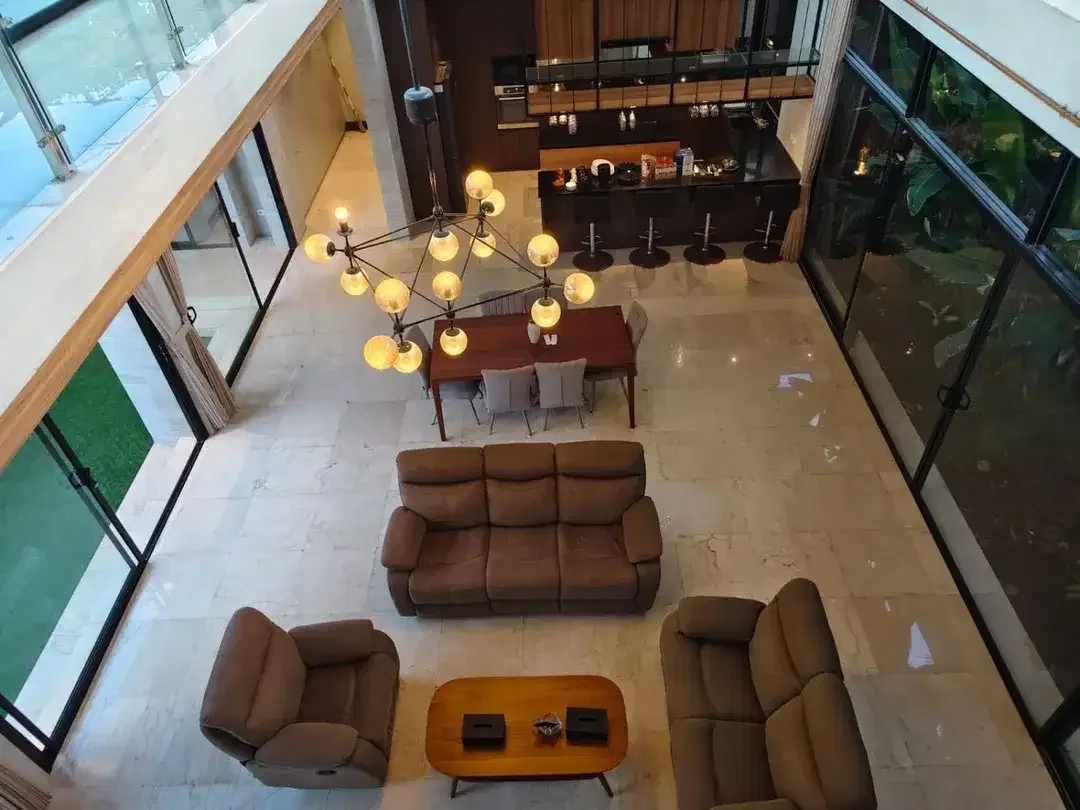 For Sale Rare Ocean View Villa in Central Sanur - Image 5 of 10