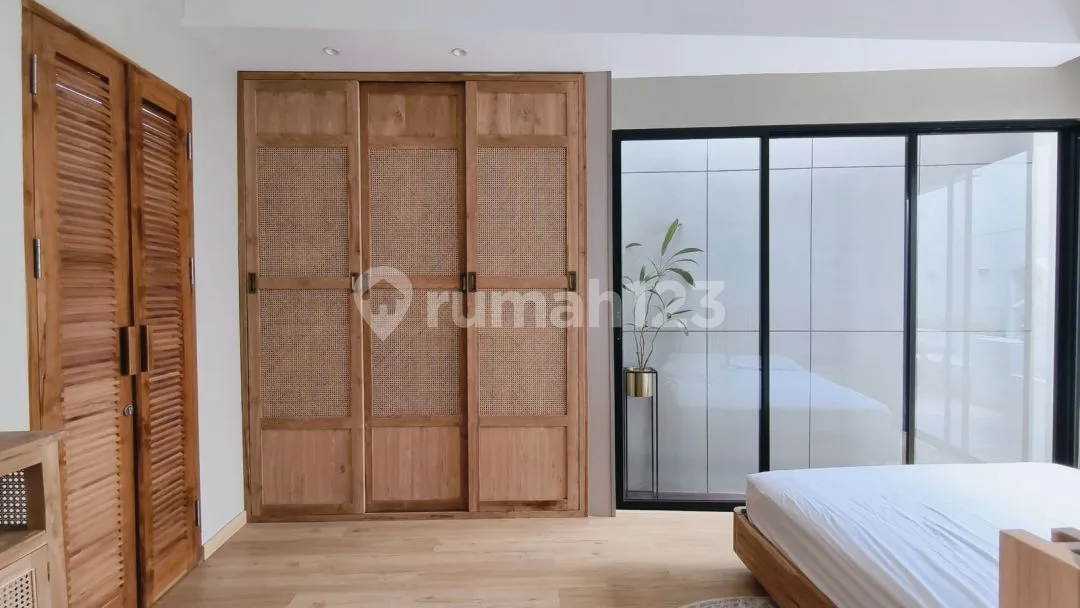 FOR RENT VILLA BARU FURNISHED 3BR KAWASAN ONE GATE BEST JIMBARAN - Image 3 of 4