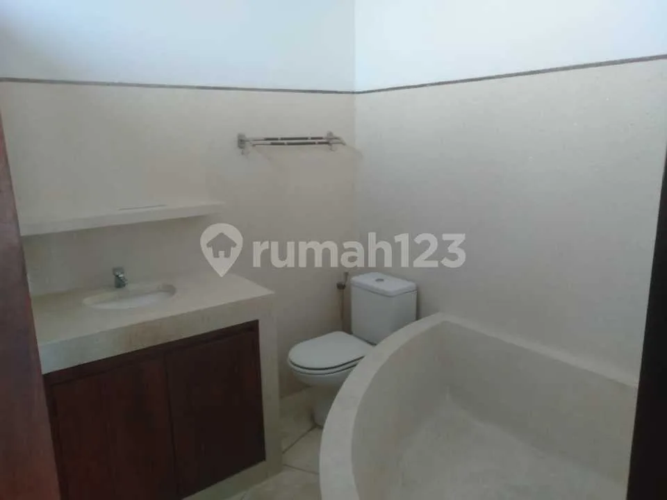 House For Lease Balangan Area Bagus dan Menarik - Image 2 of 4