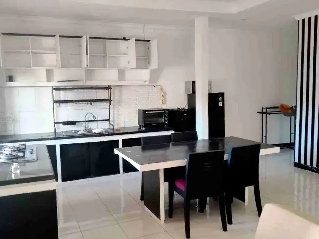 JUAL CEPAT RUMAH LANTAI II DALUNG PERMAI BESERTA ISINYA - Image 7 of 10