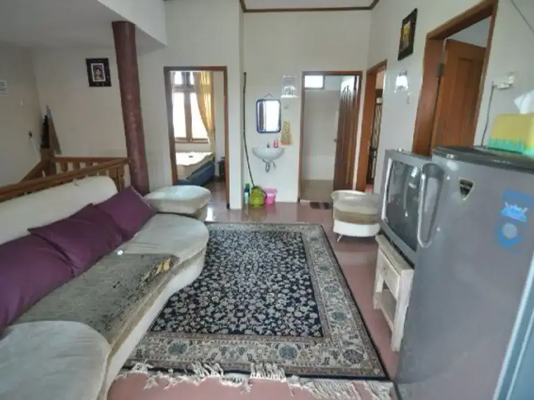 Dijual Rumah Lantai 2 Dengan 8 Kamar Tidur Di Denpasar - Image 6 of 9