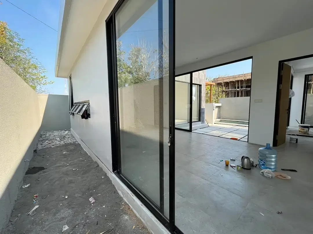 BARU - VILLA 2 KAMAR MODERN MINIMALIS UNGASAN DEKAT JIMBARAN BALI - Image 8 of 10