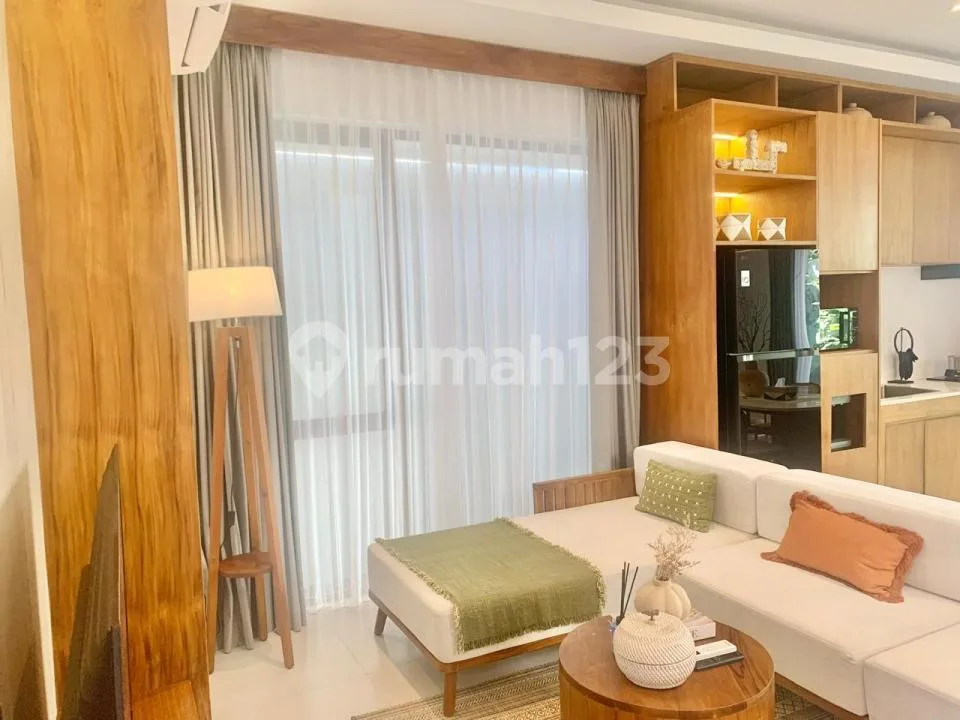 Dijual Rumah Mewah Modern Minimalis Furnished View Sawah di Sanur - Image 3 of 4