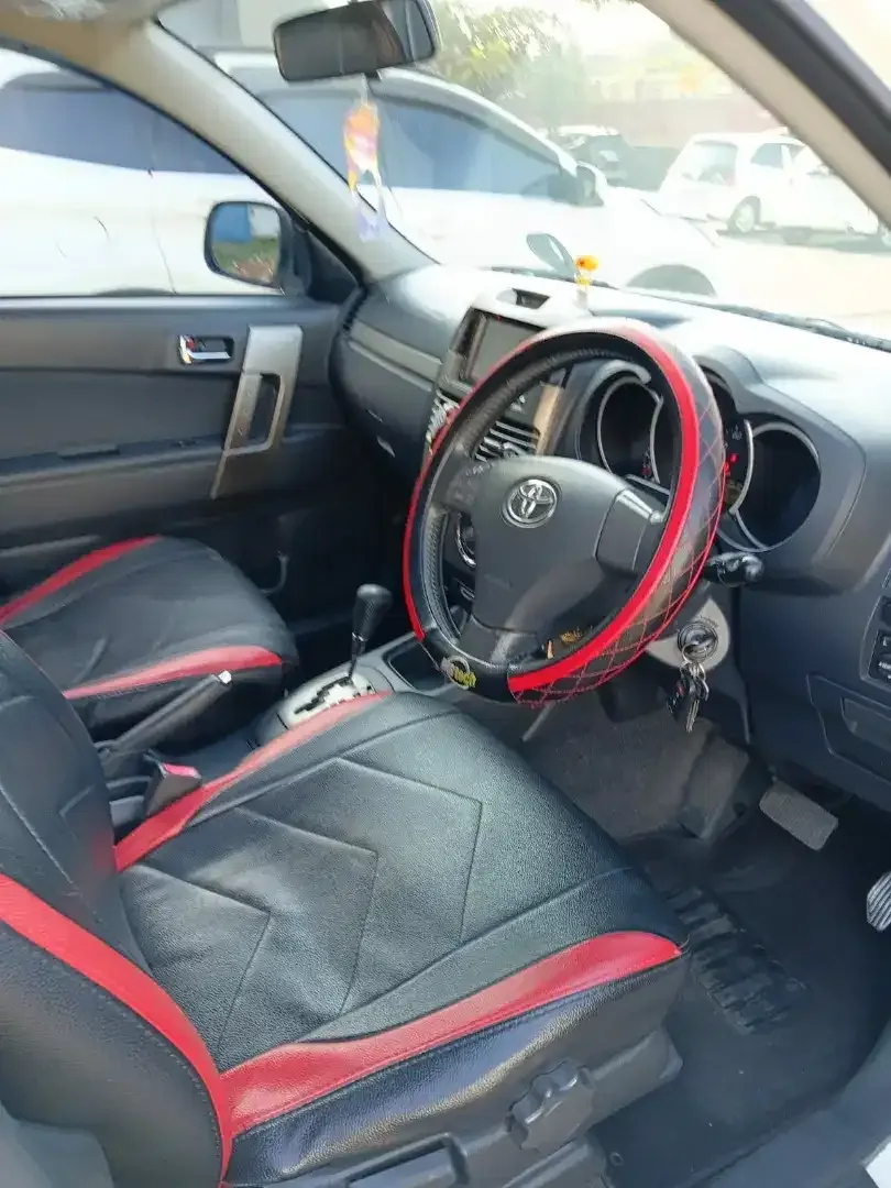 Toyota Rush 1.5 S TRD Matic 2014 Putih 1 Nama Odo 96 Rb - Image 7 of 10