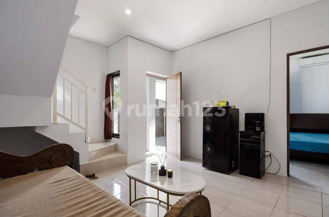Rumah Sewa 2 Lantai Minimalis Modern Dalam Komplek One Gate System - Image 3 of 4