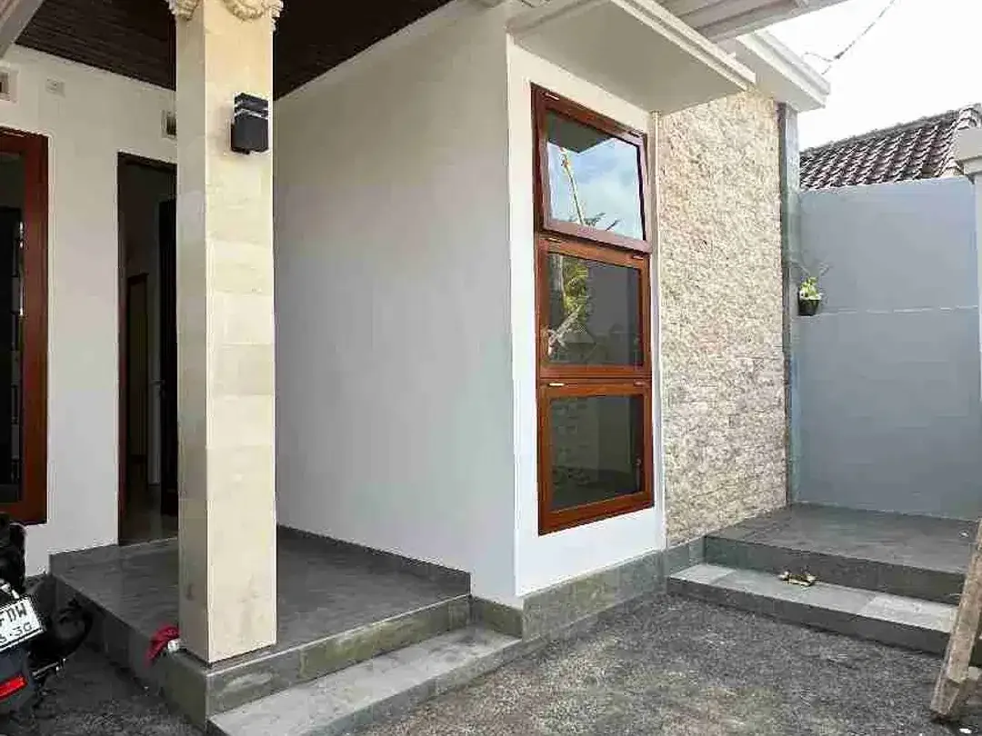 Dijual Rumah Baru 1 Lantai Lokasi Jimbaran - Image 2 of 10