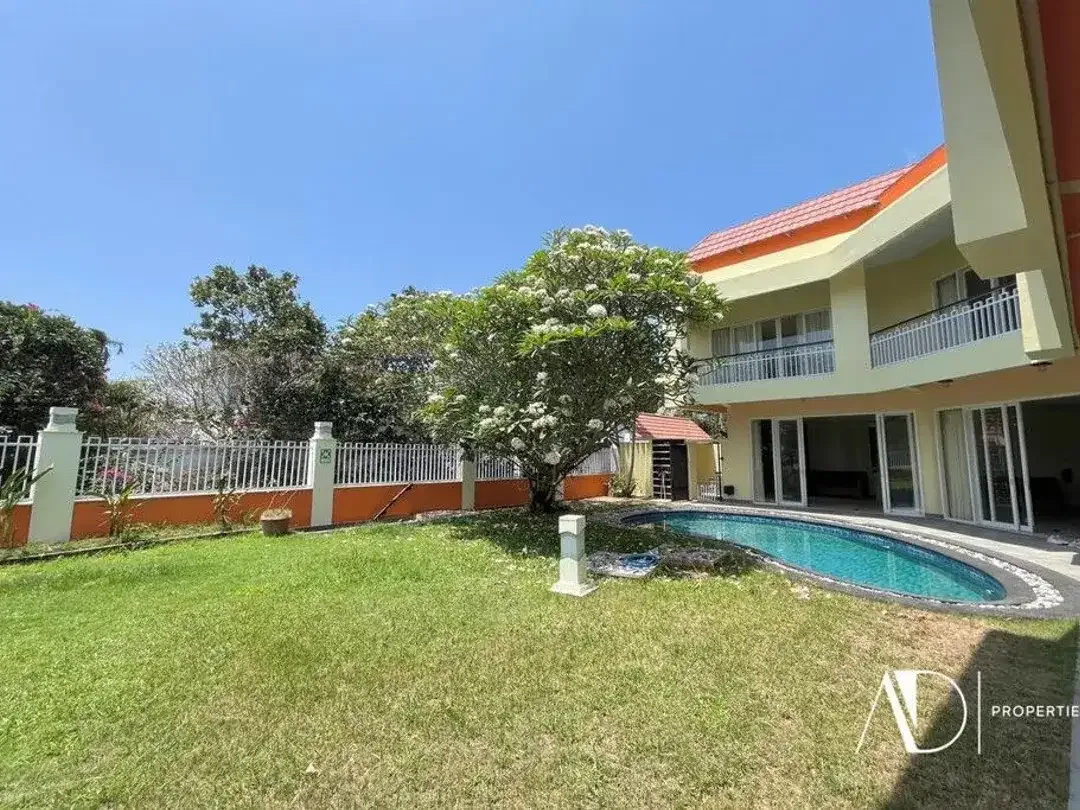 FREEHOLD | 3-BEDROOM OCEAN-VIEW VILLA IN PECATU - Image 3 of 10
