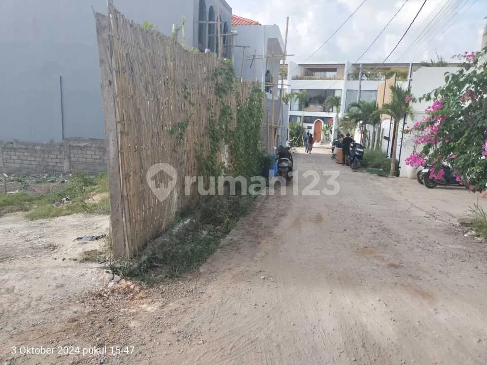 Di Jual Tanah Bagus Dekat Objek Wisata Lingkungan Villa & Restoran Sangat Cocok di Bangun Villa - Image 4 of 4
