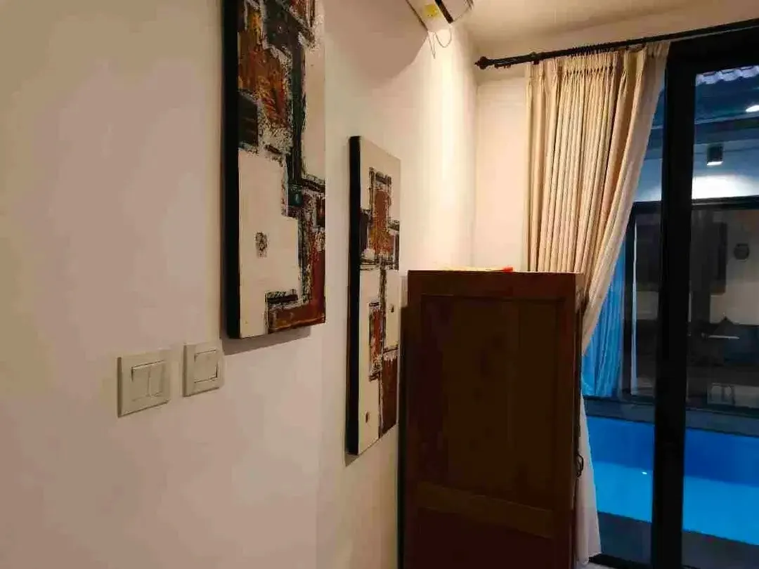 Disewakan 2 BR villa furnished strategis bebas banjir Dekat canggu - Image 9 of 10