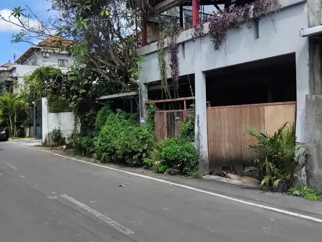 Jual Cepat Rumah di Taman Mulya Jimbaran - Image 1 of 5