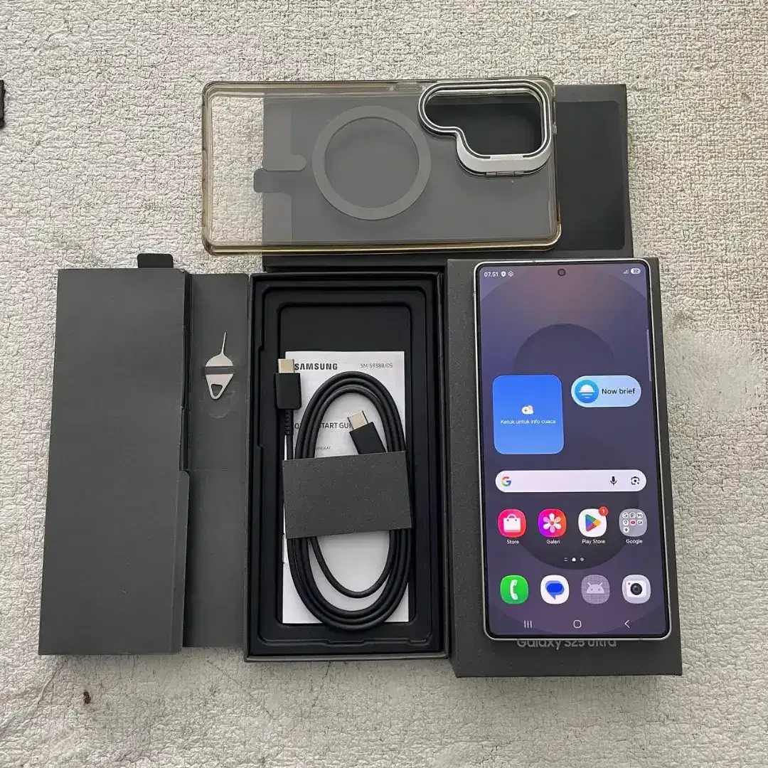 Samsung Galaxy S25 Ultra 12/256GB - Image 2 of 4