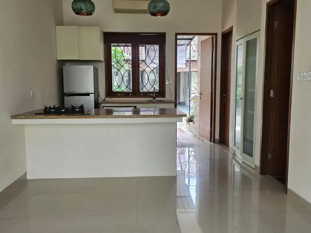 Minimalist Villa Kerobokan - Image 3 of 10
