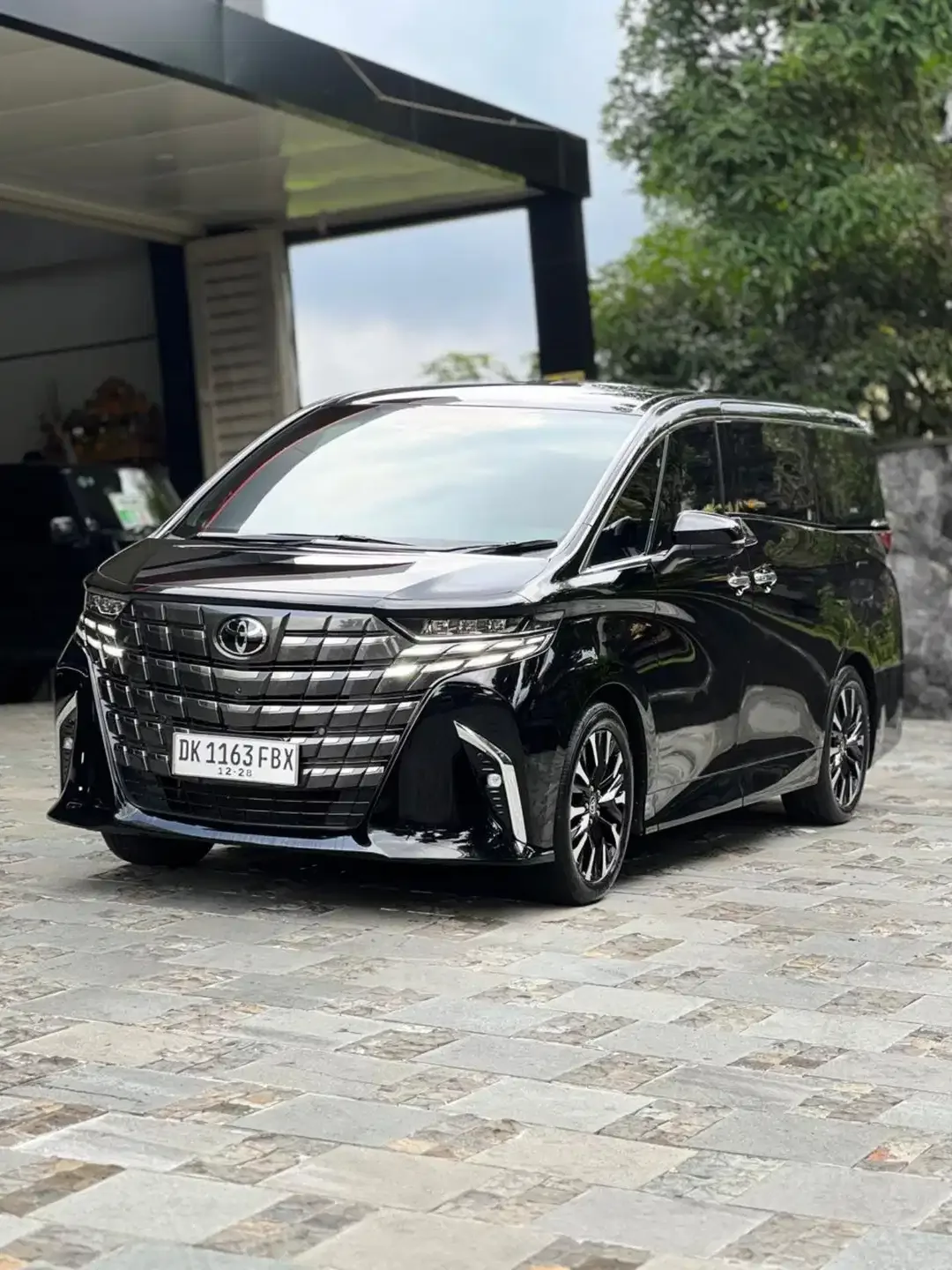 Toyota Alphard G 2023 Asli Bali - Image 4 of 10
