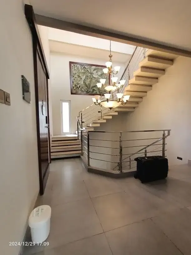 Rumah Fully Furnished di Gunung Salak dekat Seminyak Bali - Image 8 of 10