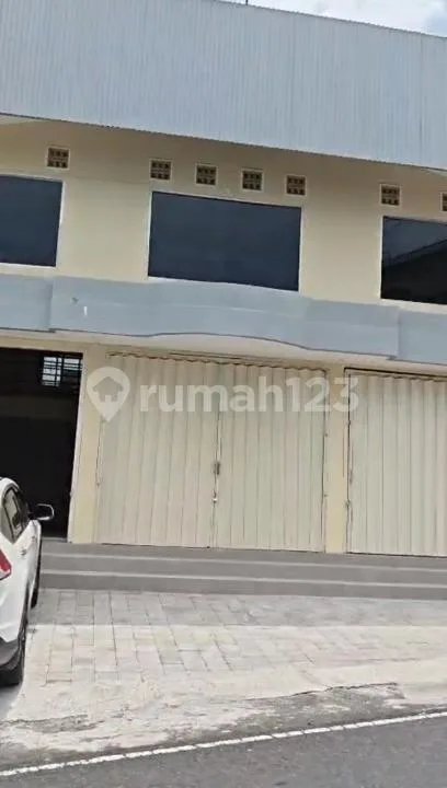 Dijual Ruko Gandeng 3 Lokasi Muding Kerobokan Luas Tanah 2 Are - Image 1 of 3