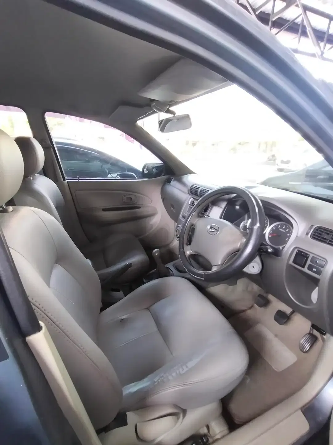 Daihatsu Xenia X 2011 manual - Image 5 of 8