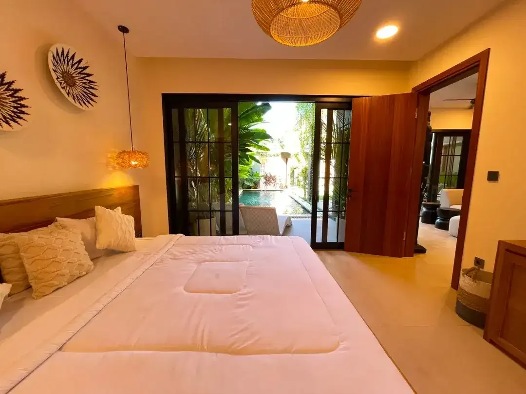 PREMIUM TROPICAL VILLA IN SANUR - Image 6 of 10