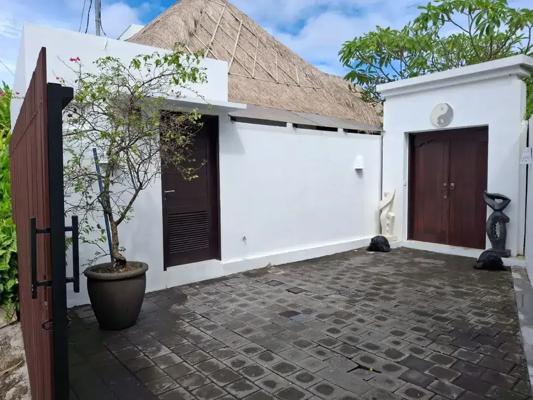 Leasehold or Monthly Rent Villa at Jln. Toya Ning, Ungasan, KUTA SELATAN - Image 7 of 10