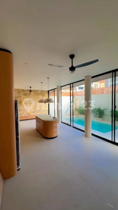 Villa Baru 2 Bedroom Berawa #6984 - Image 2 of 4