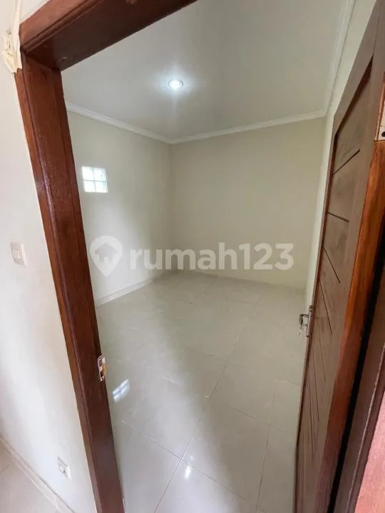 Rumah 2 Kamar di Btn Tropical Sanur, Tangtu, Lebar Jalan Depan 5 Meter, Lokasi Strategis Dekat dengan Pantai - Image 4 of 4