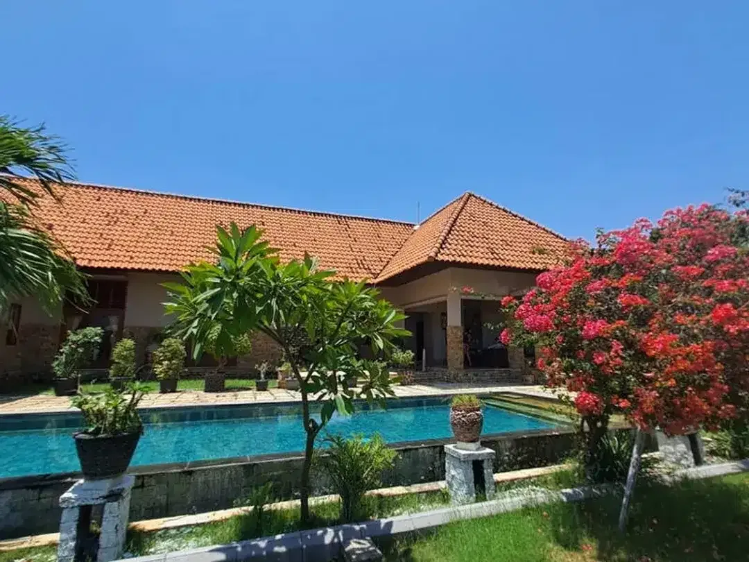 Tranquil Freehold Villa in Sanur with Spacious Living Areas and Pool - Image 1 of 10