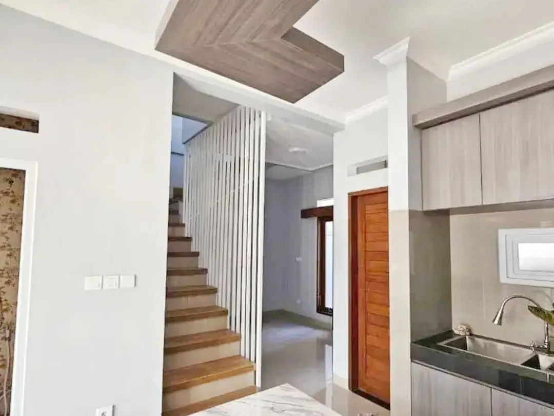 Hunian Modern Minimalis untuk Keluarga di Pusat Kota - Image 6 of 10