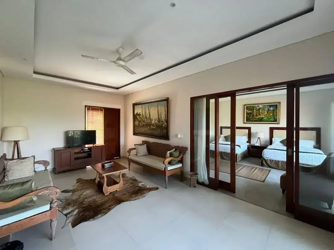 Luxury Two-Story Villa for Rent – Quiet & Comfortable Area  Experience the luxury of living in this beautiful two-story villa, located in a peaceful a - Image 2 of 10