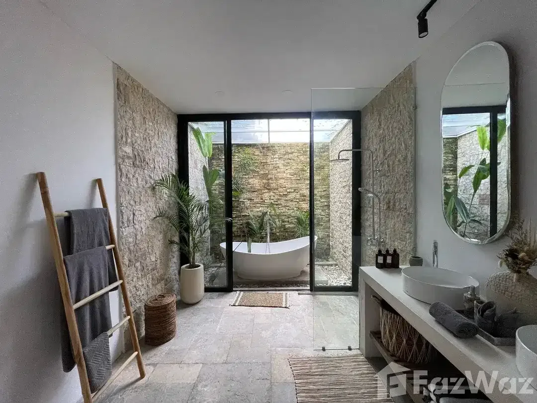 6 Bedroom Villa for rent in Mengwi, Bali - Image 4 of 10