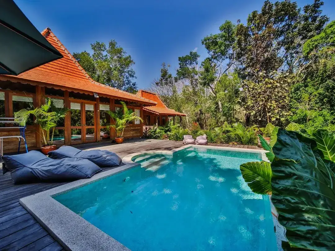 Eco-Luxury Gladak Villa for Sale in Uluwatu – Unique Investment Opportunity - Image 1 of 10
