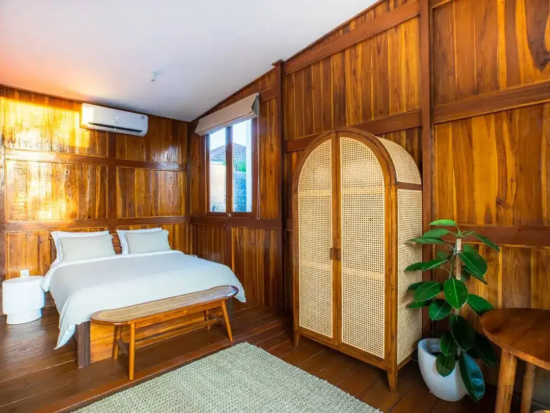Disewakan  Villa Studio di Lokasi Strategis Padang Padang - Image 9 of 10