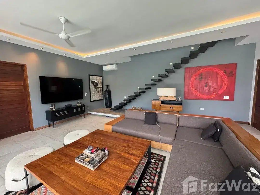 5 Bedroom Villa for sale in Berawa, Bali - Image 7 of 10