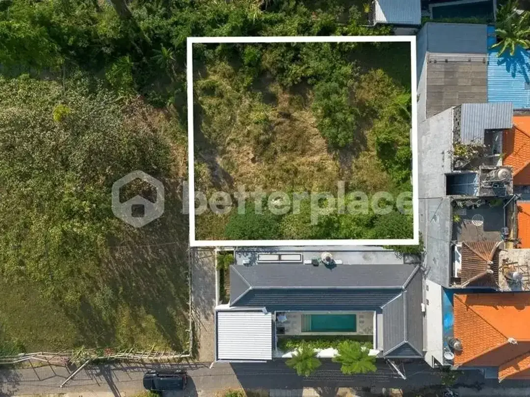 Strategically Located Leasehold Land in Sanur Just 10 Minutes from the Beach, Offering 535 sqm for Villa, Hospitality or Residential Development - Image 3 of 7