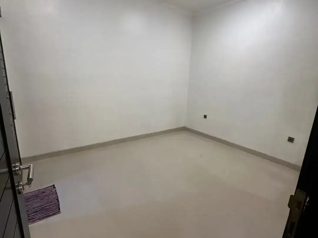 RUMAH SEWA 2 LANTAI FULL FURNISHED | PERUMAHAN ELITE DENPASAR SELATAN - Image 6 of 10