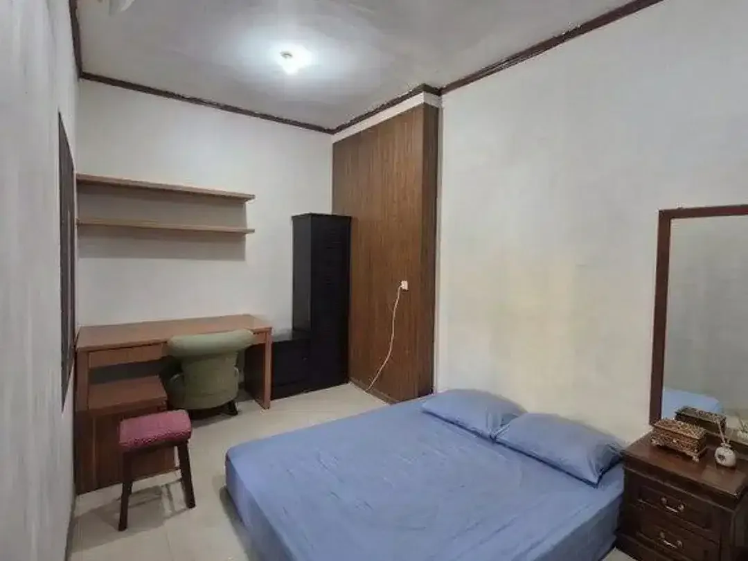 Rumah Hook 2 Lantai dengan 3 Kamar Tidur Disewakan di Sidakarya - Image 4 of 6