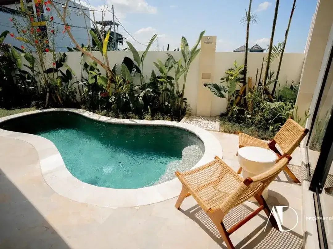 FREEHOLD | 3-BEDROOM MODERN VILLA WITH BEACH ACCESS, CEMAGI - Image 3 of 10