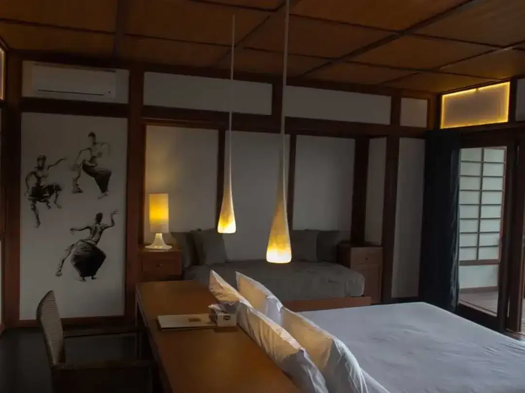 Freehold - Rice Field Vista Retreat Serene Luxury Living in Ubud's Panoramic Paradise - Image 7 of 10