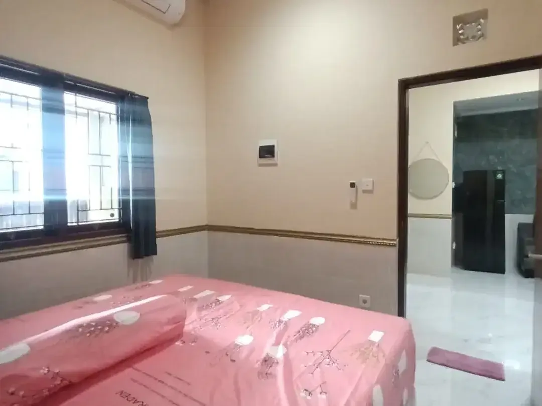 Rumah Minimalis Siap Huni Bebas Banjir Dekat Puja Mandala di Nusa Dua - Image 8 of 10