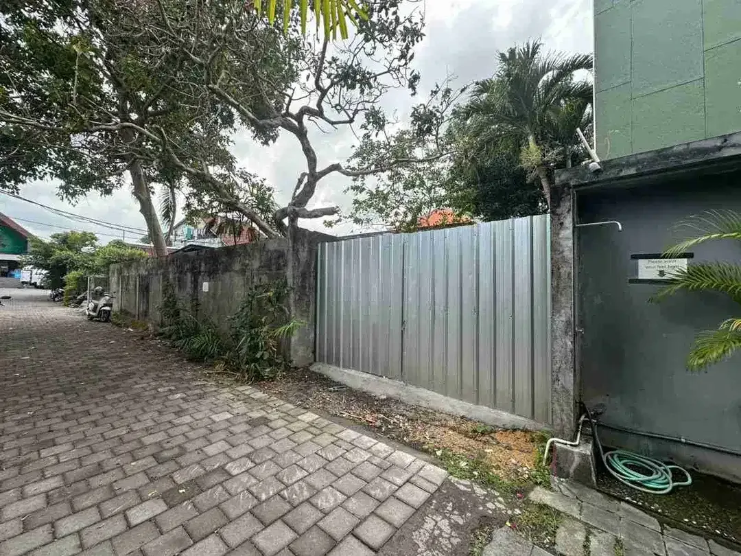Tanah Luas Kecil di Munduk Catu Pantai Batu Bolong Canggu - Image 3 of 10